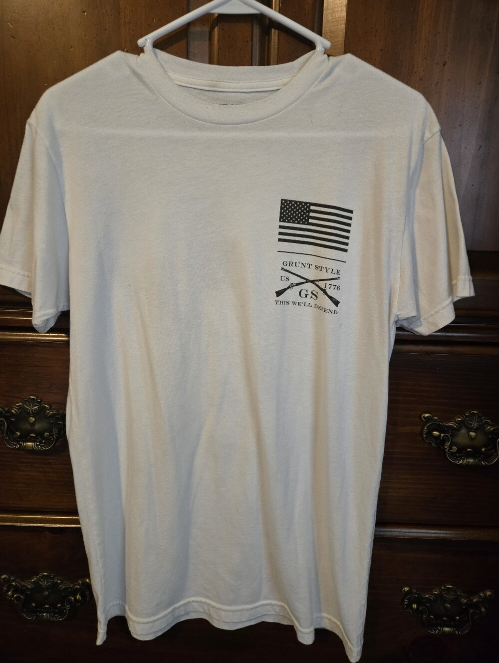 Grunt Style White Short-Sleeve Tee with Black Flag Chest Graphic